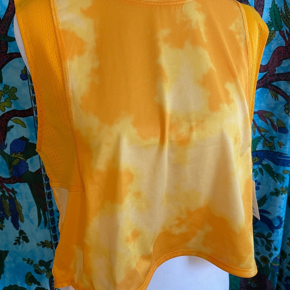 Xersion Sunburst Tie-Dye Tank Top